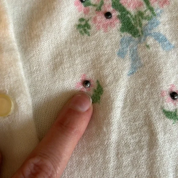 Vintage 1950s 1960s Vintage Cardigan with Pink Floral Design - Kids Child - Picture 7 of 10